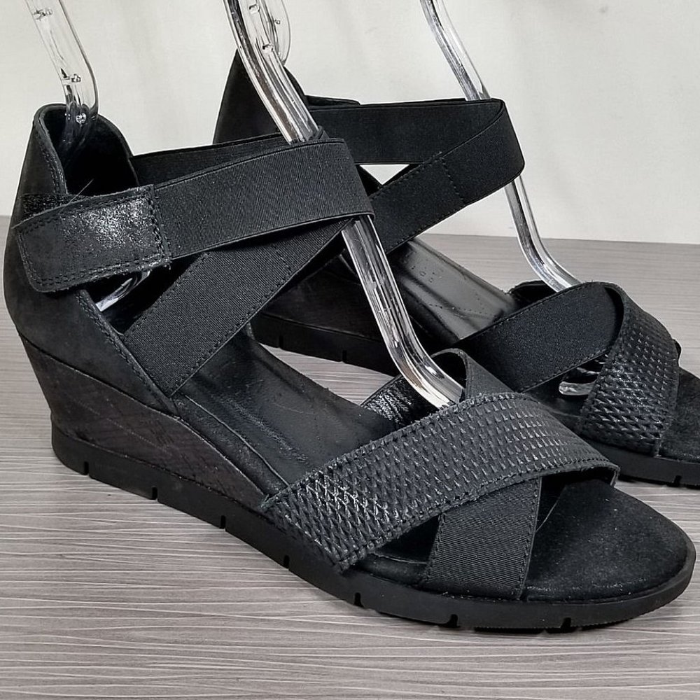 Women's Strappy Wedge Sandals
